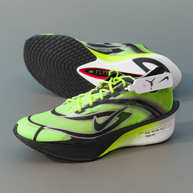 Nike Men's Sports Shoes Zoomx  - Men'S Shoes In Next 리뷰 및 가격