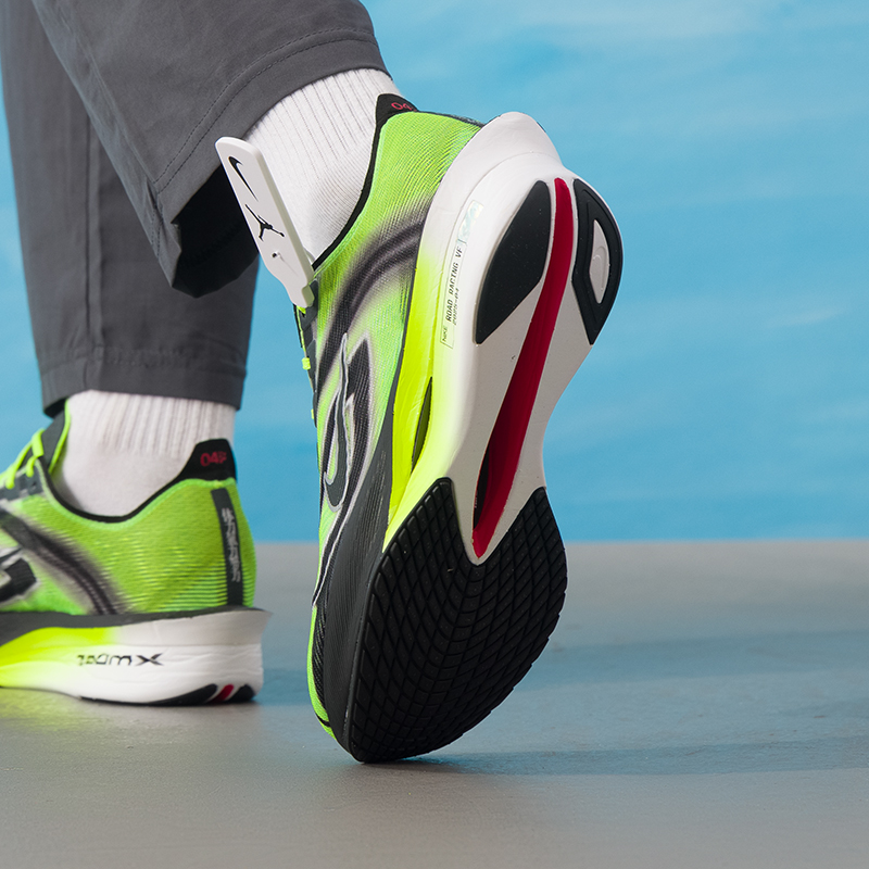 Nike Men's Sports Shoes Zoomx  - Men'S Shoes In Next 리뷰 및 가격